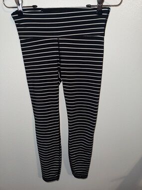 GAP Black & White Striped Leggings